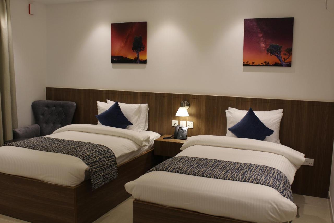 Duqm Express Hotel Extérieur photo