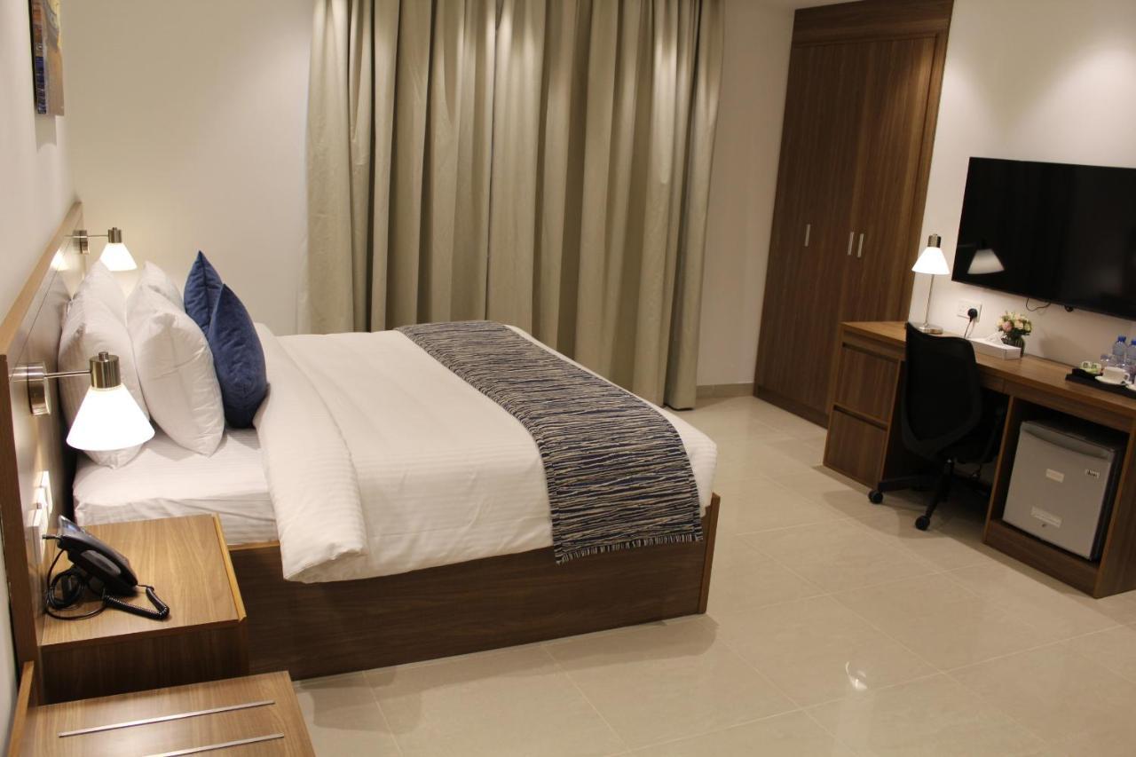 Duqm Express Hotel Extérieur photo