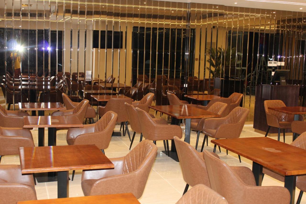 Duqm Express Hotel Extérieur photo